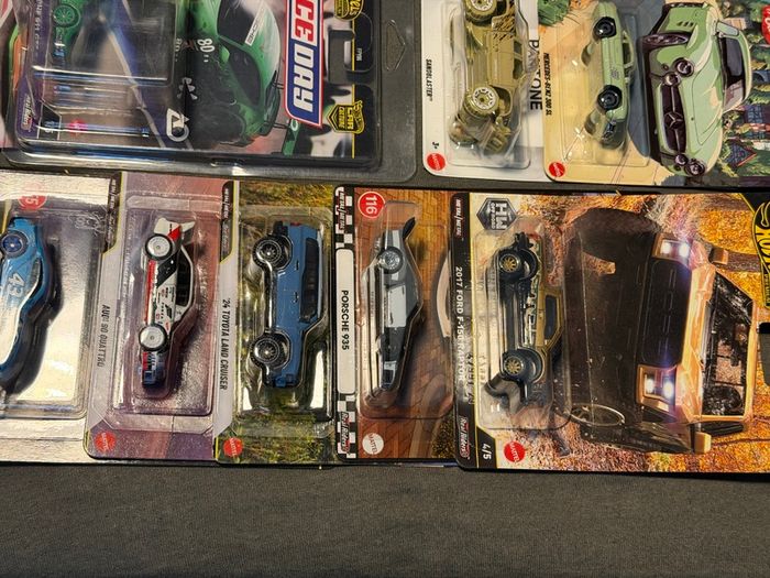Hot wheels bundle Rexy