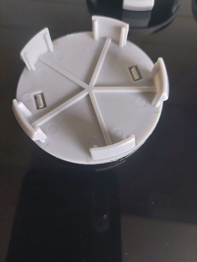 4 x Fiat Centre Caps - FREE POST