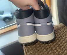 nike air jordan 1 mid