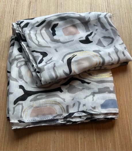 New Lightweight Scarf