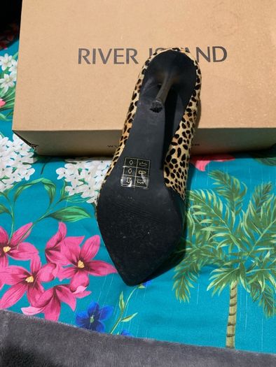 River island leopard print