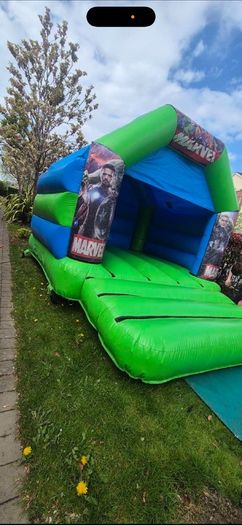 Marvel bouncy castle for sale(removable stickers)12x12