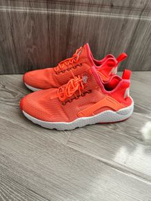 Nike Air Huarache - UK 7.5