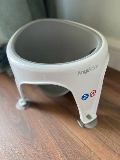 Angel care bath seat