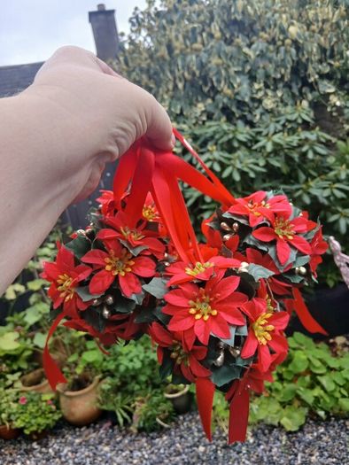 5 x Vintage Christmas Ponsettia Decorations