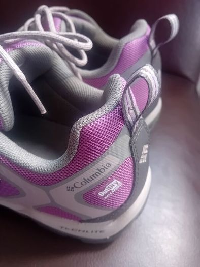 Columbia OutDry Shoes UK 6  Great Condition