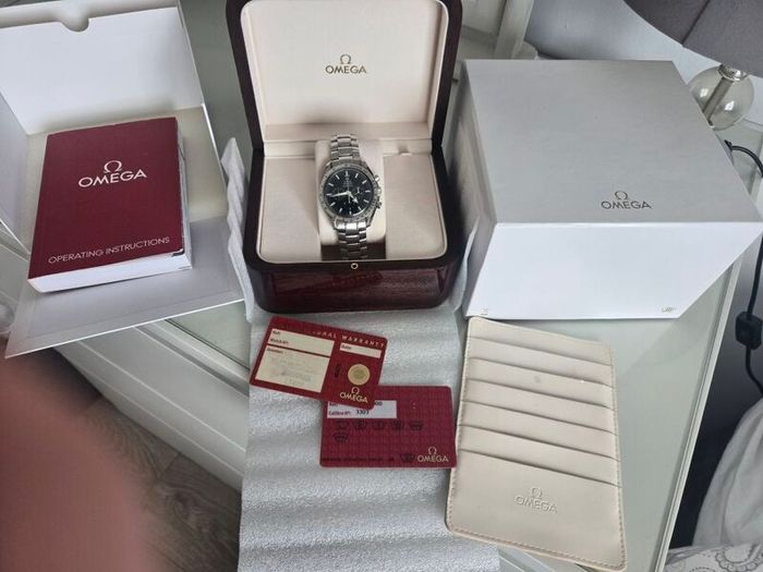 Omega Speedmaster Broad Arrow