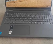 Lenovo Ideapad flex5 15.6" Touchscreen laptop