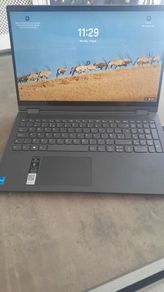 Lenovo Ideapad flex5 15.6" Touchscreen laptop