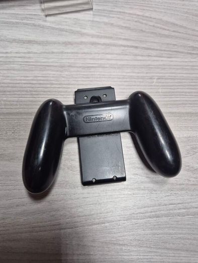 Nintendo Switch V2 32GB Handheld Console With Mix Joy-Cons - Excellent Condition