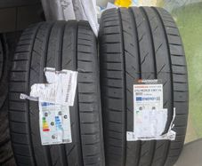 Tyres 275/40/20 Brad new