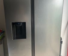 Samsung American fridge freezer