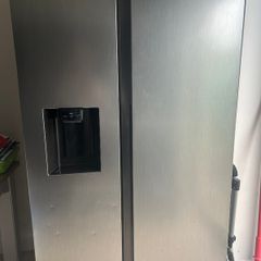Samsung American fridge freezer