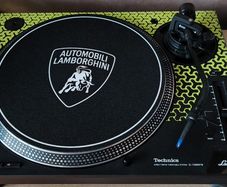Technics SL-1200 M7B Green Special Edition