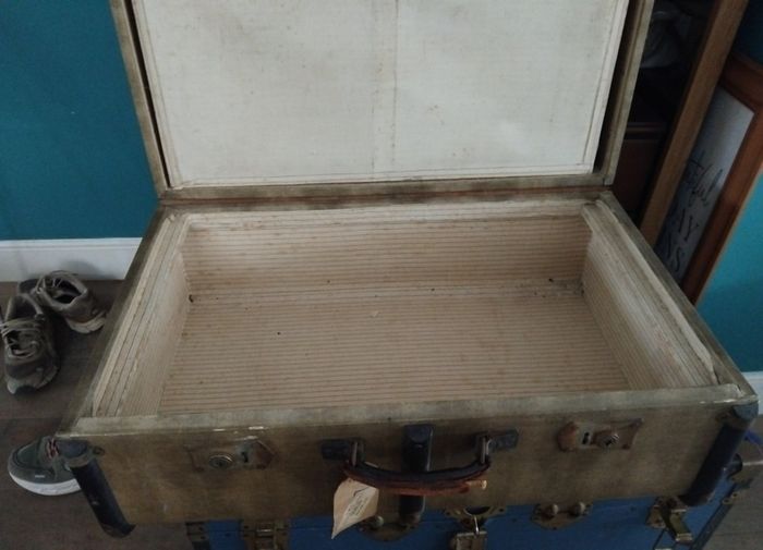vintage trunk