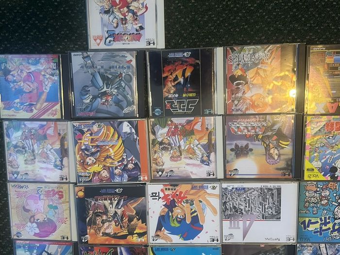 Pc engine Japanese console bungle like new !! All game are genuine original