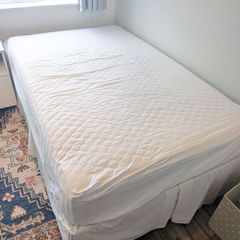 Double bed 4ft x 6ft