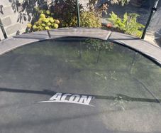 Trampoline 12 foot diameter