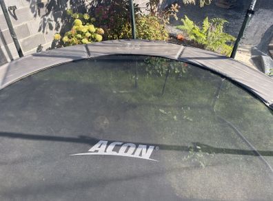 Trampoline 12 foot diameter