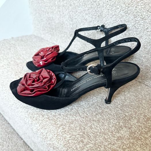 Kennel und Schmenger black peep toe heels