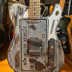 USA Fender Tele customised by RED HAND GUITARS