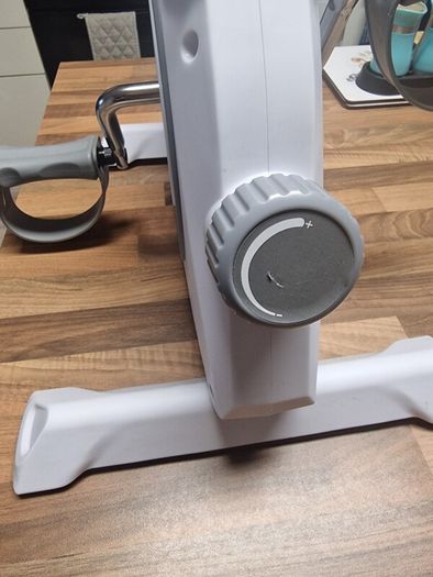 leg and arm trainer