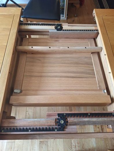 Extendable Dining Table and Six Chairs
