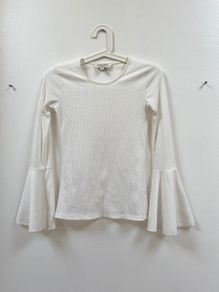 Flare sleeve ribbed top