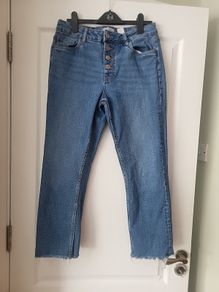 Straighg Leg Jeans