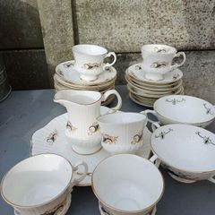 Vintage Royal Tara Set