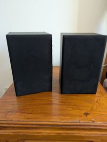 Hi - fi speakers