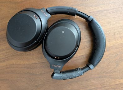 Sony WH-1000X M3 Bluetooth noise cancelling headphone