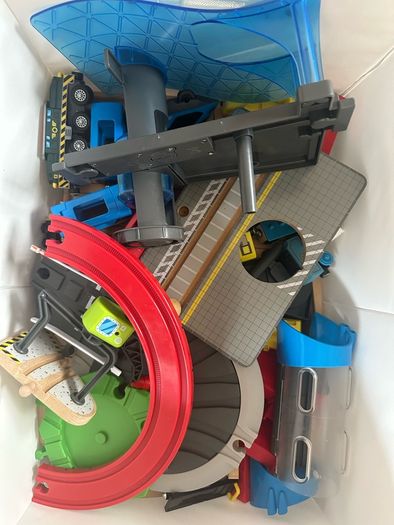 Train set and accessories