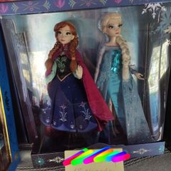 Disney Limited Edition Anna and Elsa Doll Set