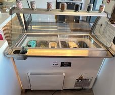 Gelato ice cream machine freezer