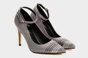 Stunning Grey Heels size 6