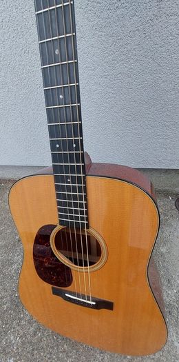 Martin D18L LEFT HANDED Acoustic Guitar With Original Martin Hard Shell Case