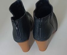 Ladies Leather Boots 3/36
