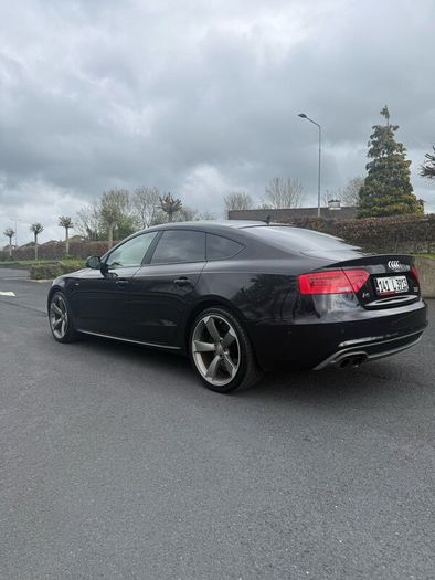 Audi A5 2.0d Quattro S-line Black Ed High Spec
