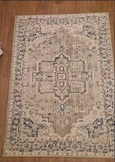 Rug