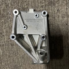 Mercedes G Wagen engine mount OM606 OM605 OM603 OM602
