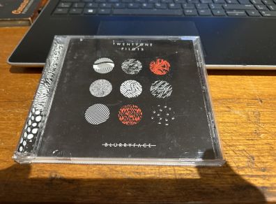 Twentyone Pilots - Blurryface