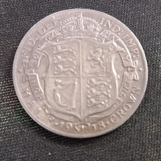 United Kingdom 1918 George V Half Crown - .925 Sterling Silver