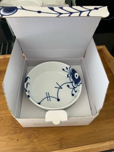 Royal Copenhagen dessert dish