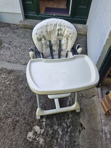 Mama& Papa Chair  Baby