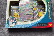 30th Celebration Pokemon Sylveon Ex Box