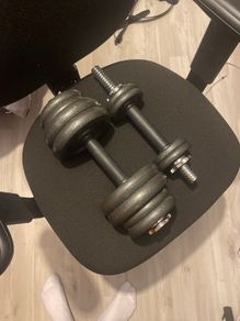 Changeable weight dumbell