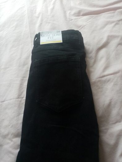 ladies black jeans stradivarius mom slim fit size 38 tall bnwt