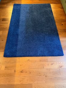 Navy Rug - great quality