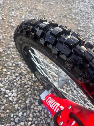 Apollo Thunder 125cc Dirtbike (1.9hrs use only)